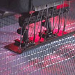 Eight-needle stitching head photo